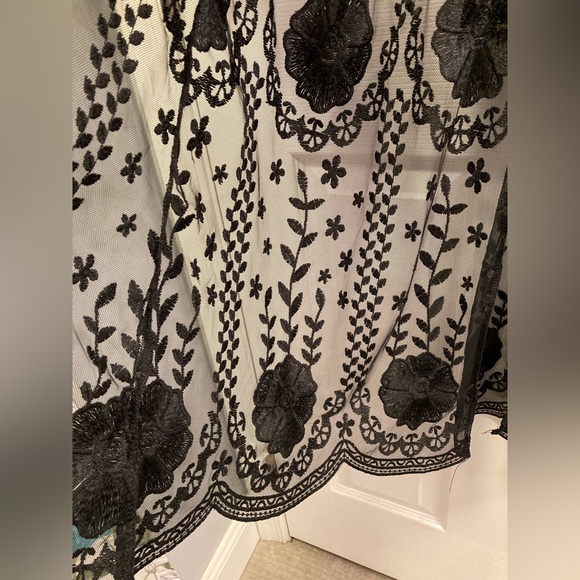 Torrid Kimono Size 1x / 2x plus 14 18 mesh lace gothic sexy crochet black sheer - Picture 7 of 9